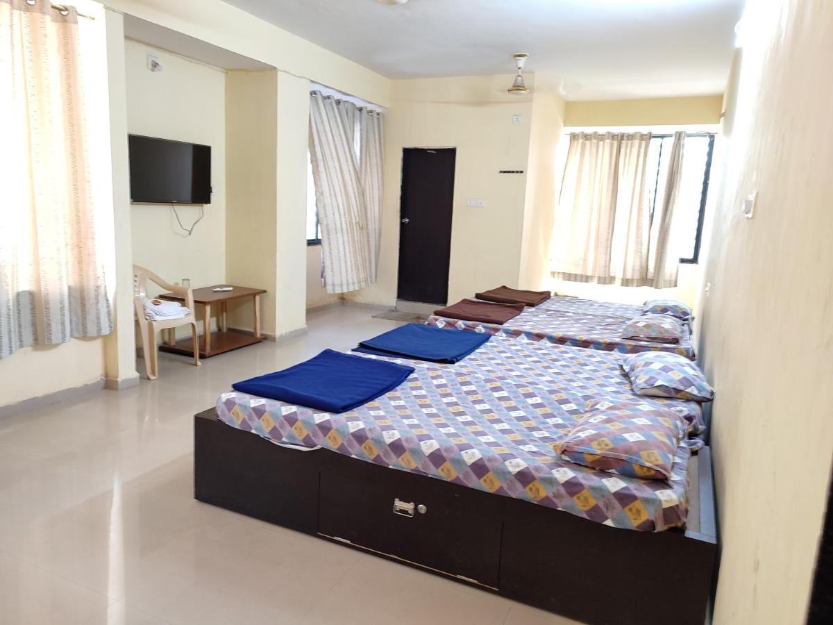 Hotel Vraj Rajpipla Exterior photo